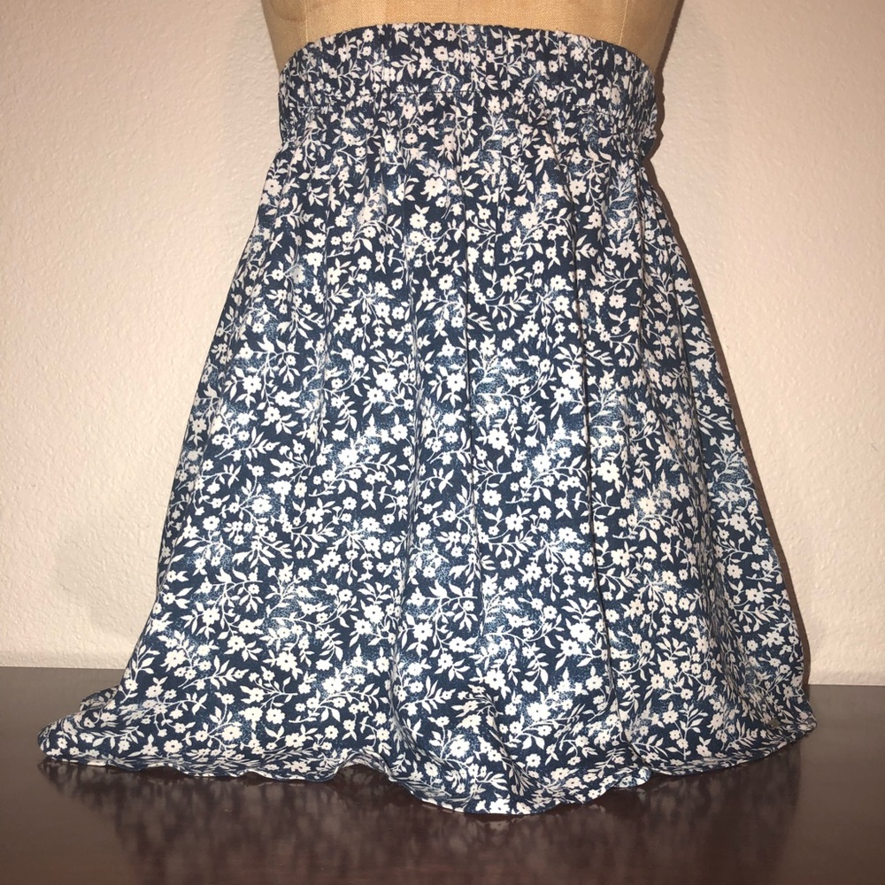 Floral Navy & White Hollister Skirt